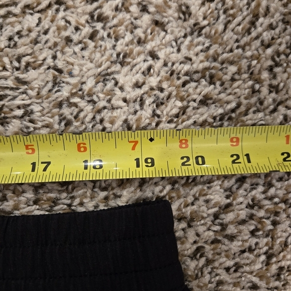 Tilley Ladies Black Trek Skort With Stretch Ripstop Material Size XXL - Picture 14 of 15